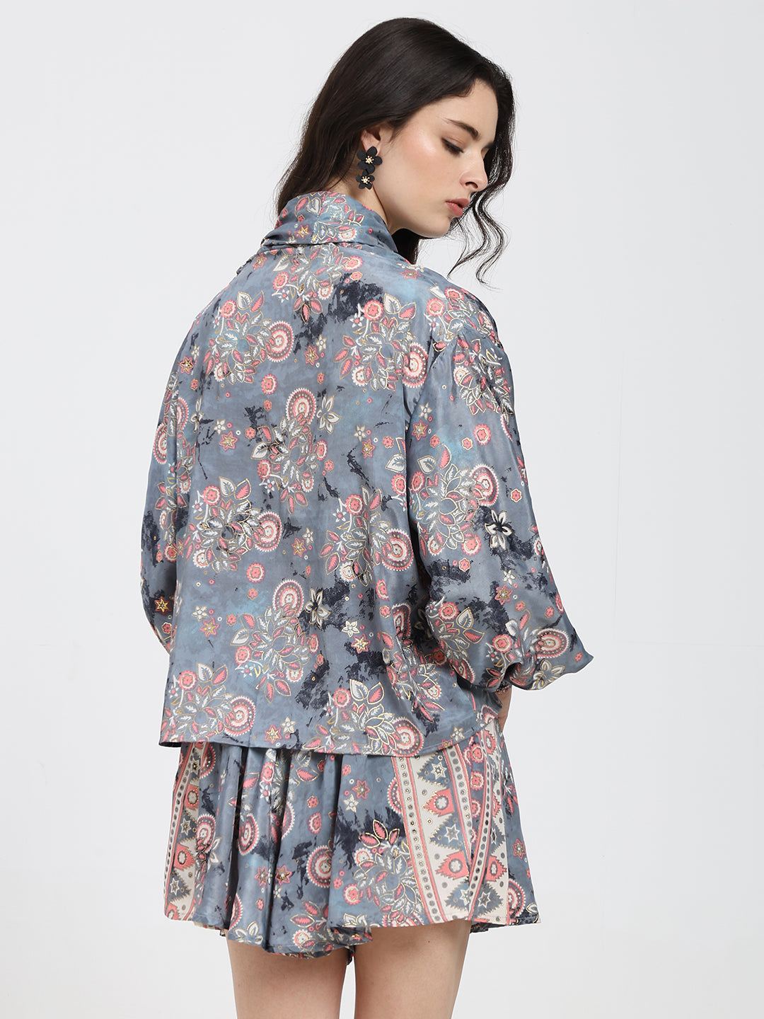 Puff Sleeves Kimono and Shorts Coordinate Set (3 Piece)- Grey Gardenia