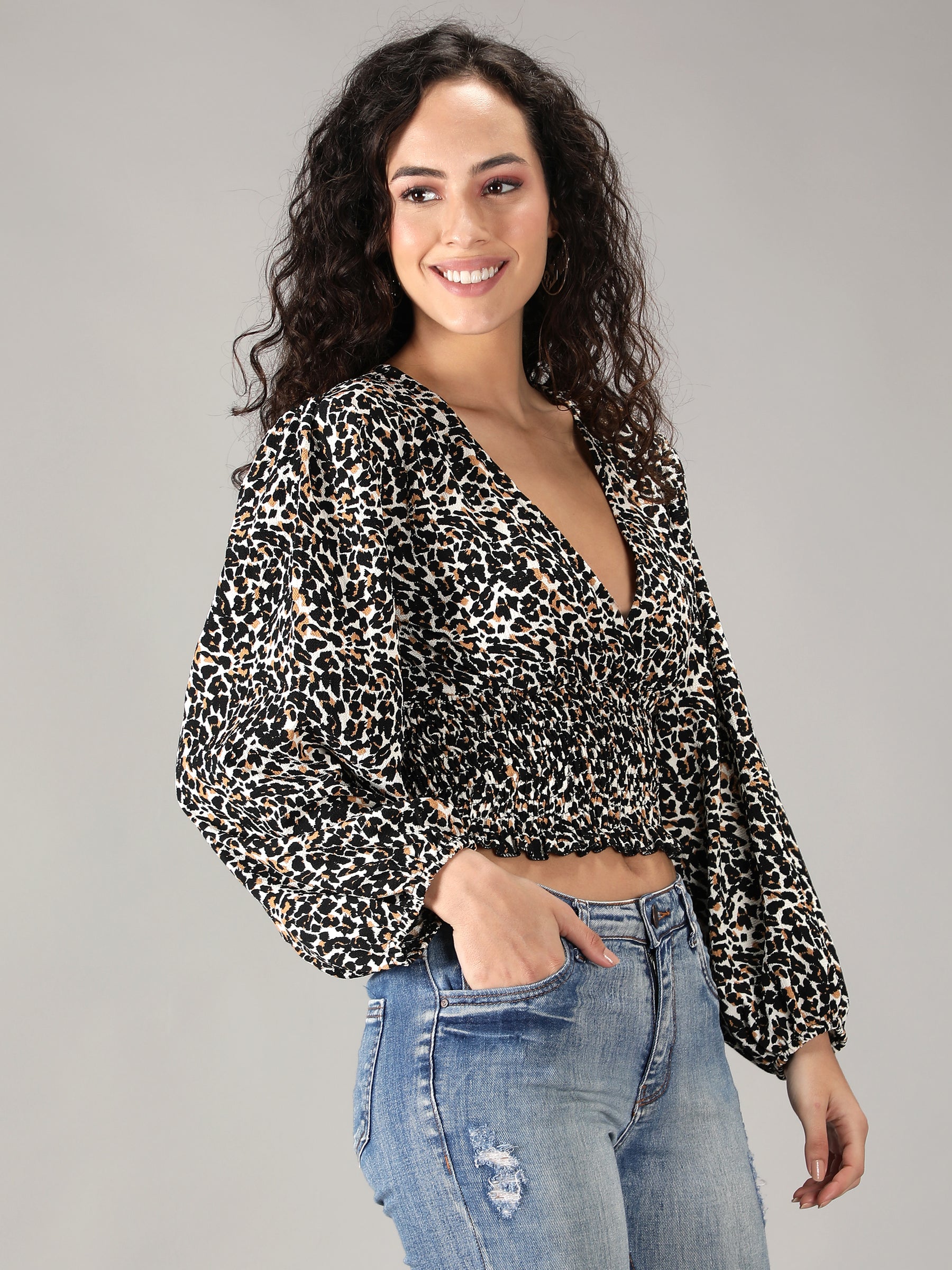 SmisingBee Bishop Sleeve Shirred Detail Ditsy Floral Top