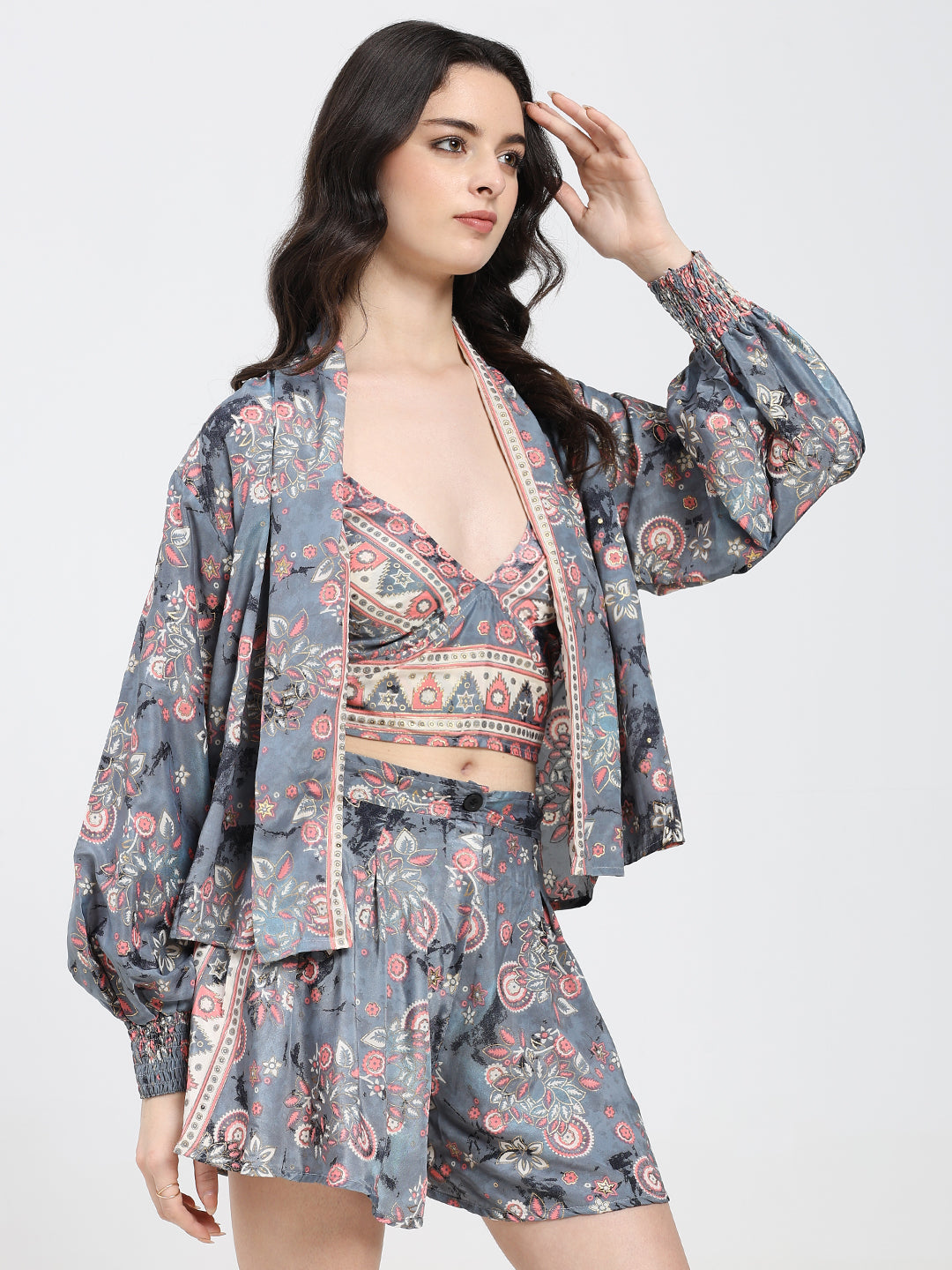Puff Sleeves Kimono and Shorts Coordinate Set (3 Piece)- Grey Gardenia
