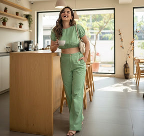 ⬆️Rising- Keyhole Back Crop Top and  Pant Set in Pista