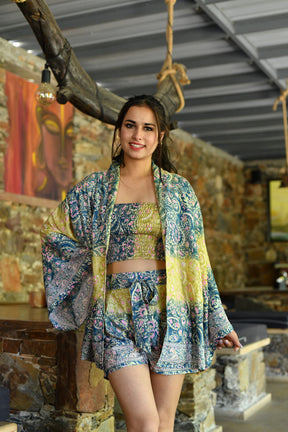 Bell Sleeves Kimono and Shorts Coordinate Set (3 Piece)