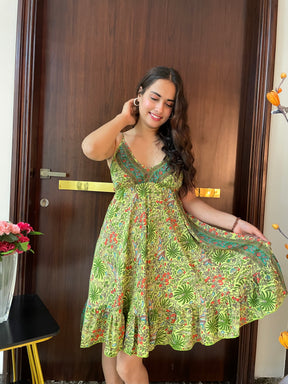 Ruffle Hem Boho Printed Short Dress in Green
