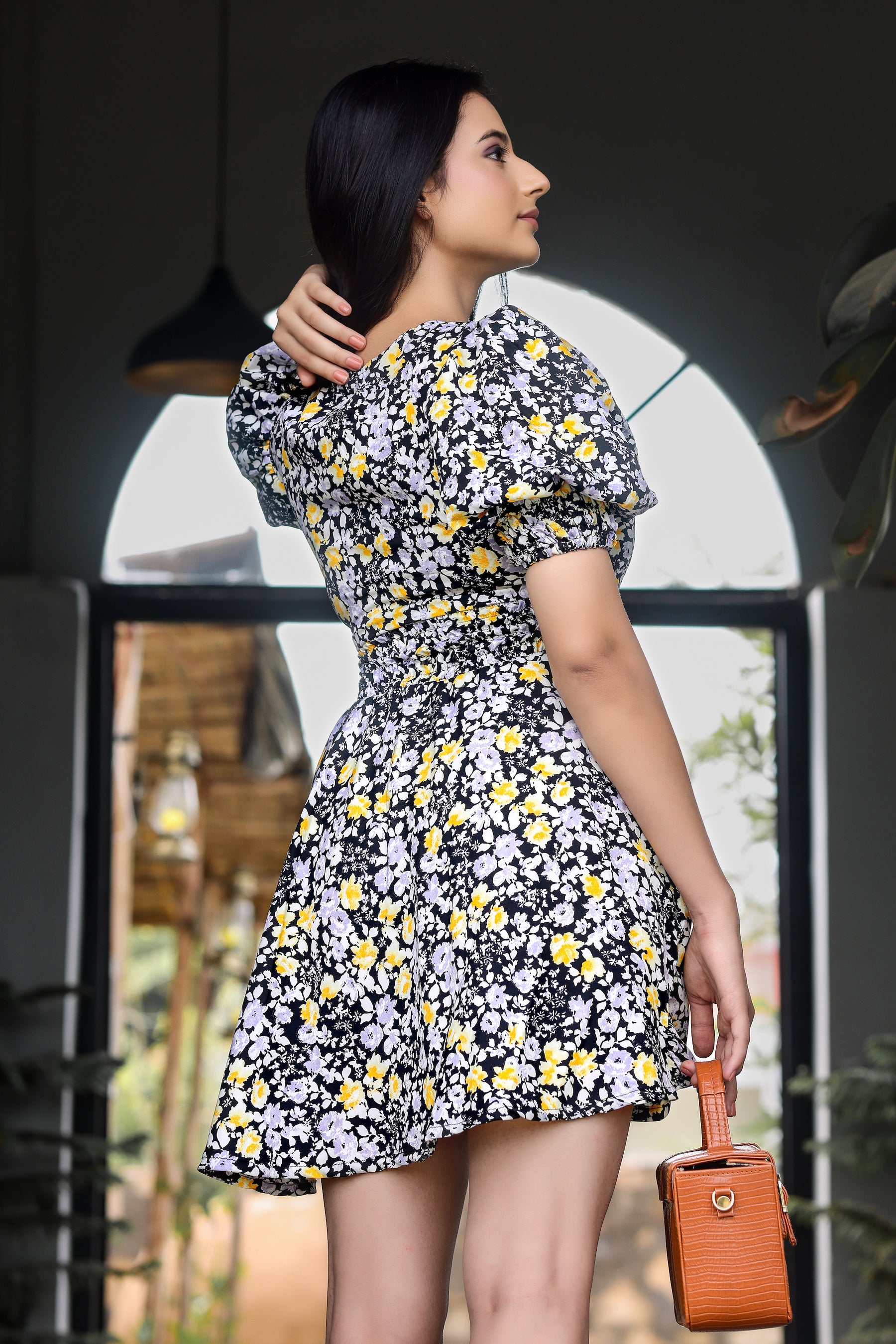 Puff Sleeves Deep V Neck Short Dres